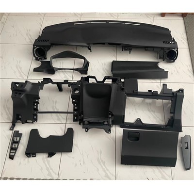 Контролна табла аутомобила за Тоиота Акио